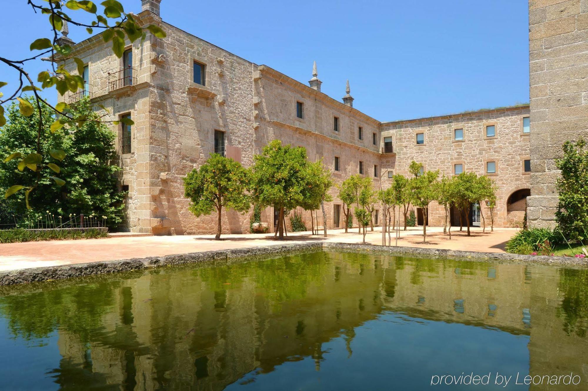 Pousada Mosteiro De Amares Hotel Exterior photo